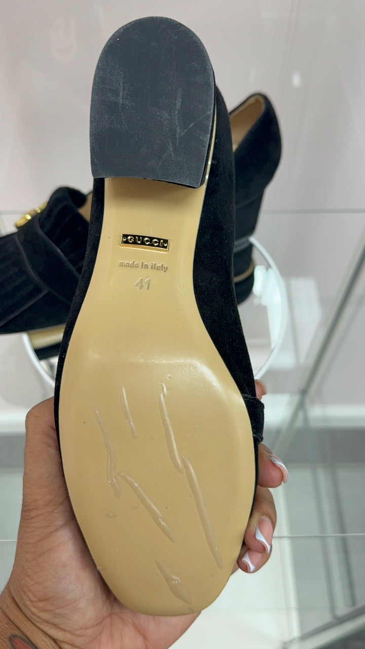 Authentic Gucci GG Marmont Suede Pumps (Royal Consignment)