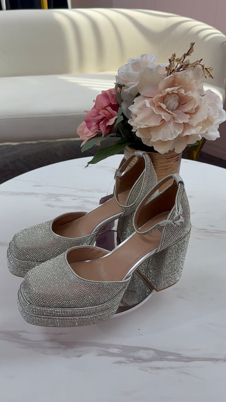 Royal Glitz Heels ( Royal Consignment)